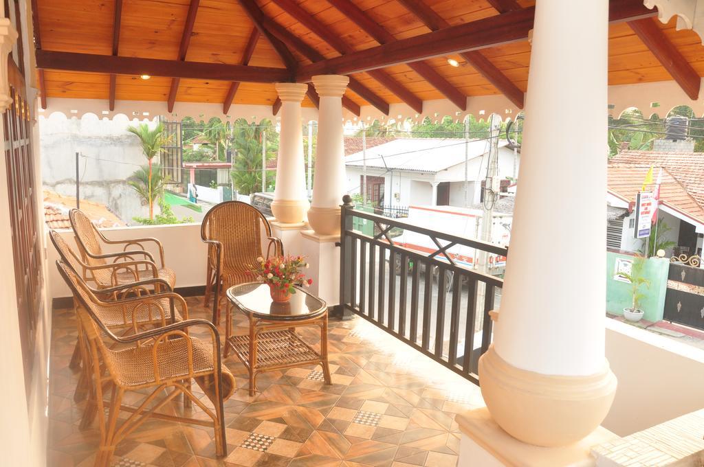 Joseph Family Villa Negombo Luaran gambar